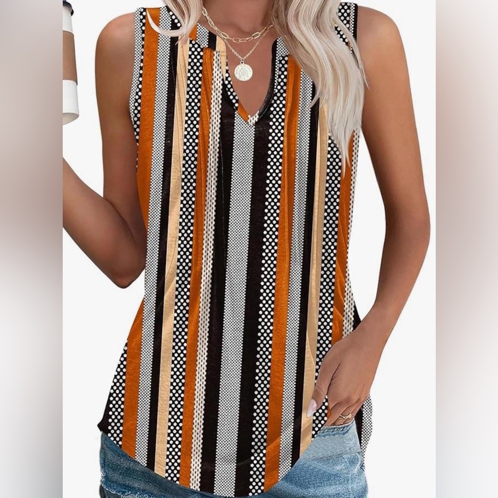 NWT V-Neck Tanktop